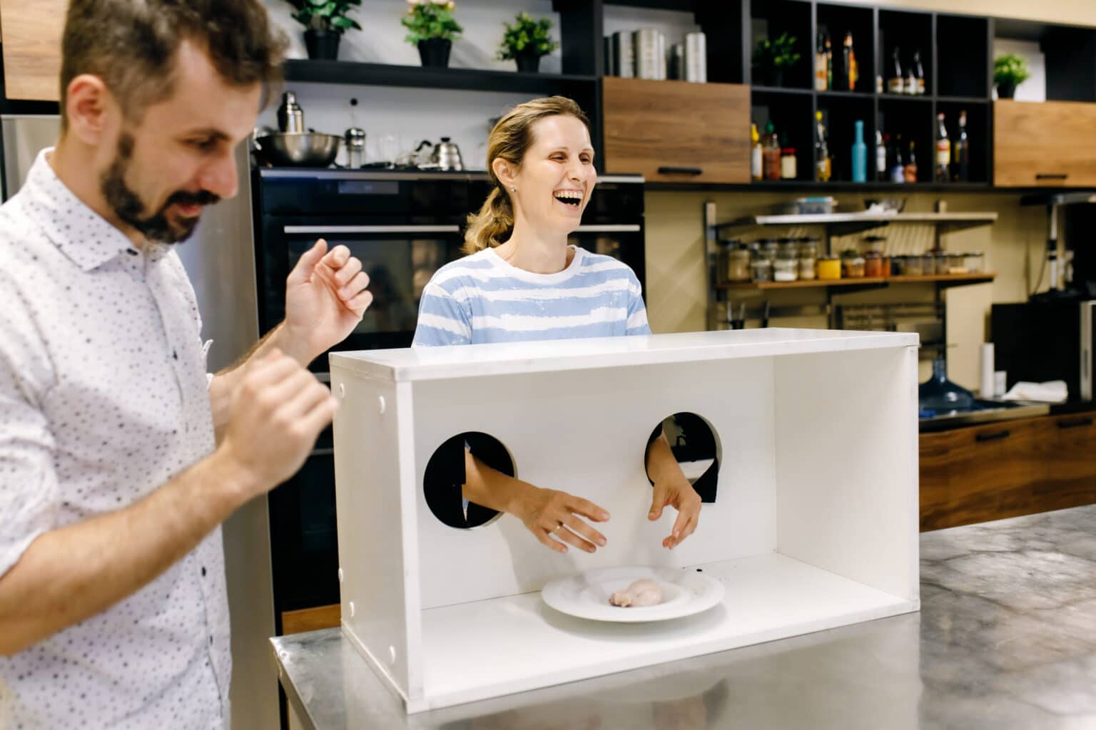 Бридкі продукти на дотик